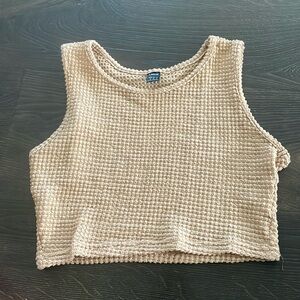 Brown cropped tank top!
